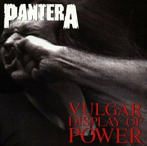 Läs mer om artikeln Pantera – Vulgar Display of Power with Simon Lundh